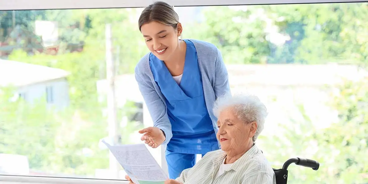 Home Care vs Nursing Home: Which Is Better for Seniors? 3 long term care vs nursing home